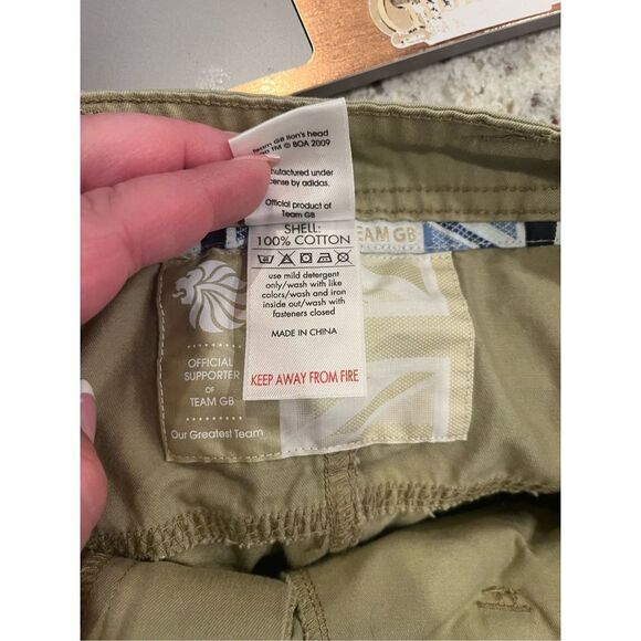 GBT Olympic Tan Bermuda Cargo Shorts sz L EUC - Picture 6 of 8